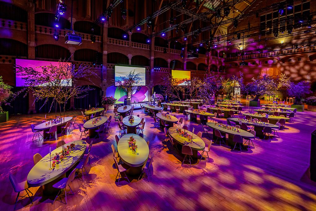 Dinner set-up in the Grote Zaal in the Beurs van Berlage